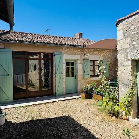 La Maison Aux Volets Verts *